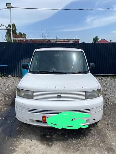 Toyota bB: 2000 г., 1.5 л, Автомат, Бензин, Минивэн