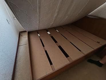 sofa bed: Двуспальная кровать с матрасом шкаф комод - Размер спального места — 3