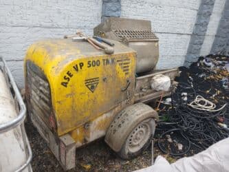 бетономешалка запчасть: Бетононасос, 2024 г., более 60 м — 3