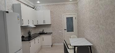 квартиры в городе ош: 46 м², С мебелью — 7