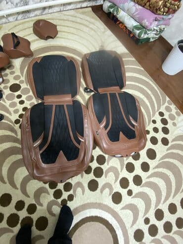 чехол на подголовник: Чехлы Экокожа, С подушкой, Kia, Б/у, Самовывоз — 5