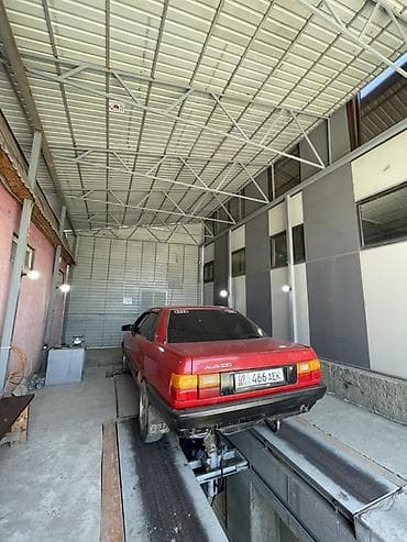 corolla 2003: Audi 100: 1989 г., Седан — 3