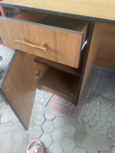 стол письменный: Компьютерный стол, С полками — 2
