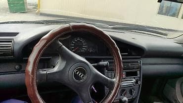 кю 7: Audi S4: 1993 г., 2 л, Механика, Бензин, Седан — 5