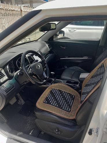 daewoo centra: Ssangyong Tivoli: 2017 г., Автомат, Дизель — 4