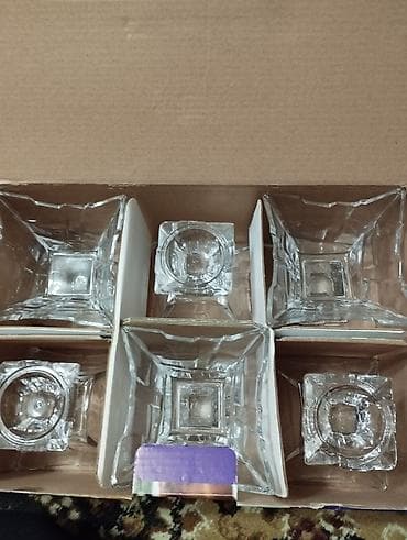 для мороженного: Ваза хрустальная 300 сом Салатница 700 сом. целая вся креманки для — 4
