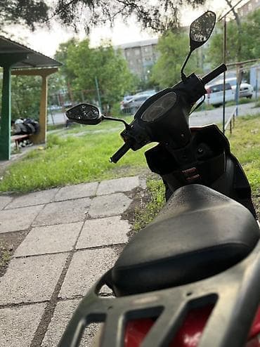 реплика мото: Тип скутера 125 куб. см, Бензин, Б/у — 4