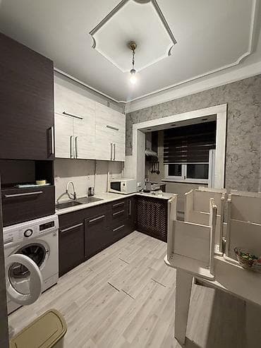 3 комнаты, С мебелью частично