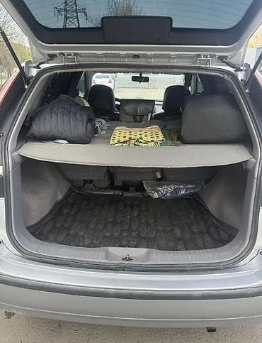 Транспорт: Nissan Almera Tino: 2004 г., 1.8 л, Кол менен иштөөчү, Бензин, Хетчбек — 7