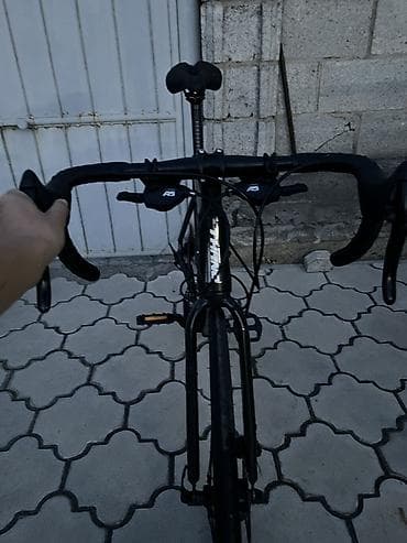 fixed gear: Шоссейный велосипед, Рама M (156 - 178 см), Б/у — 3