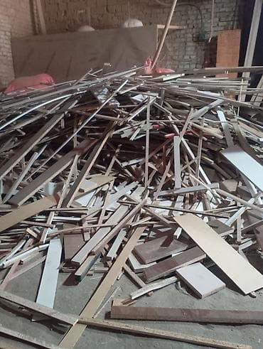 ДСП: Отходы ЛДСП/ДСП – обрезки и полосы Описание: - Смешанные обрезки — 2