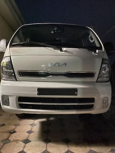 Kia: Kia BONGO: 2022 г., 2.5 л, Механика, Дизель, Фургон — 3