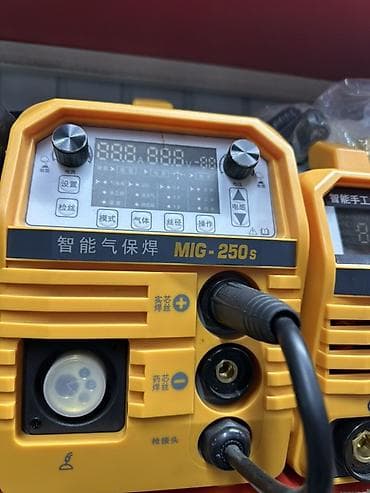 Строительное оборудование: Сварочный аппарат, Полуавтомат — 1