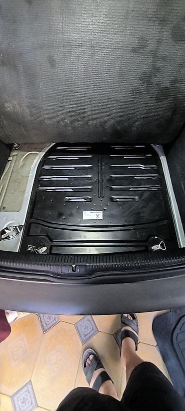 рага голф: Volkswagen Golf: 2006 г., 1.6 л, Автомат, Бензин, Универсал — 10