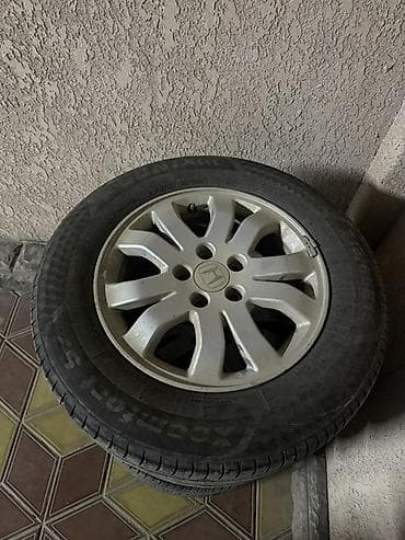Колеса в сборе 215 / 65 / R 16, Лето, Б/у, Комплект, Легковые, Литые, отверстий - 5