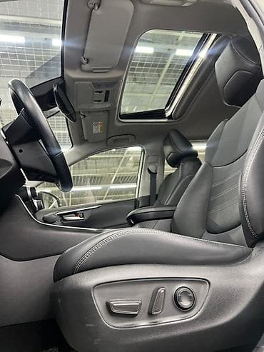 byd leopard: Toyota RAV4: 2020 г., 2.5 л, Автомат, Гибрид, Кроссовер — 7