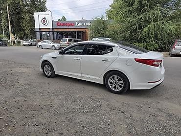 Продажа авто: Kia K5: 2011 г., 2 л, Газ, Седан — 5