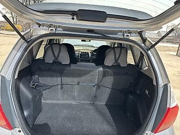 Транспорт: Honda Fit: 2003 г., Автомат, Бензин, Хэтчбэк — 4