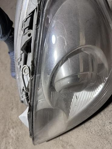 21 рама: Передняя левая фара Toyota 2005 г., Б/у, Оригинал, Япония — 3