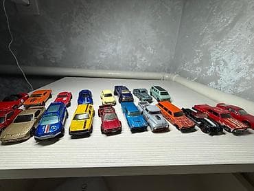 hot: Коллекция миниатюрных машинок Hot Wheels продаю также запакованные — 9