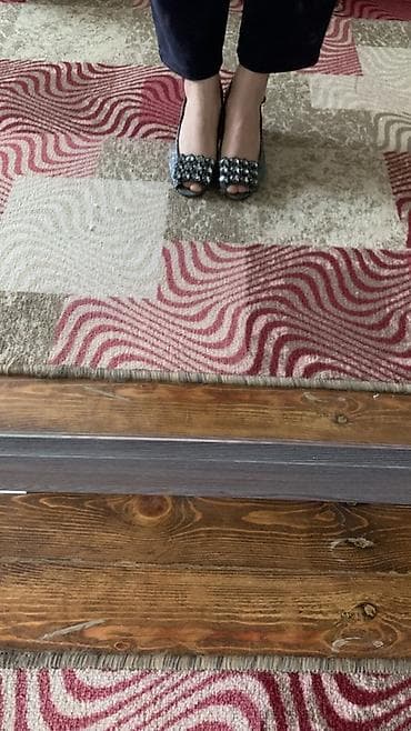 синие туфли: Босоножки, 35, Maria Moro, Новый, цвет - Серый, Бесплатная доставка — 2