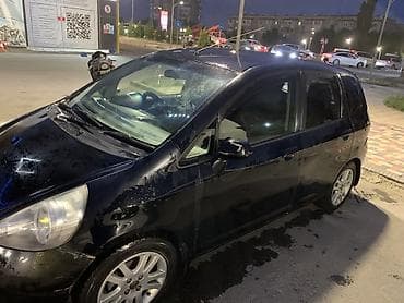wuling mini ev: Honda Fit: 2004 г., 1.5 л, Автомат, Бензин, Хэтчбэк — 2