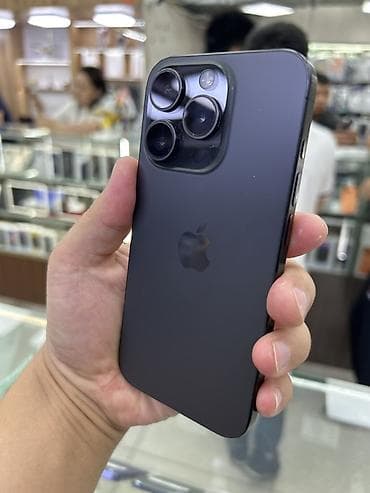 IPhone 15 Pro, Б/у, 256 ГБ, Black Titanium, Защитное стекло, Чехол, 82 %