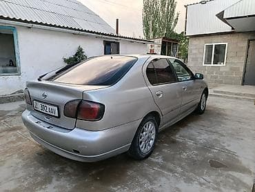 golf 5: Nissan Primera: 2001 г., 2 л, Механика, Бензин, Хэтчбэк — 8
