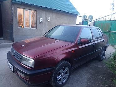 transporter multivan: Volkswagen Vento: 1994 г., 1.8 л, Ручные, Бензин, Седан — 4