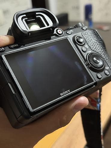 айфон икс с: Продаю Sony a7 iii, состояние идеальное.
С китовым объективом 28-75 — 3