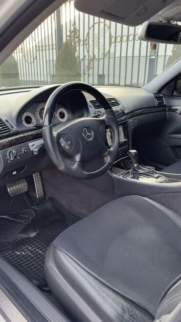 дом на обмен: Mercedes-Benz E-Class: 2005 г., 5.5 л, Автомат, Бензиновая, Седан — 3