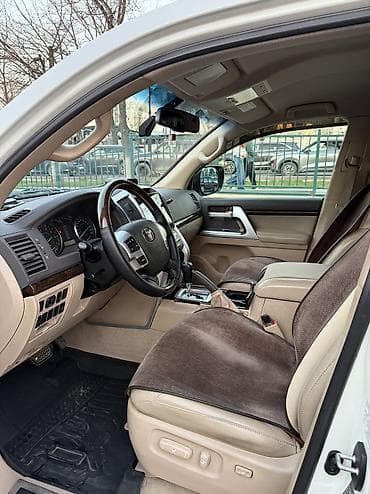 ленд крузер: Toyota Land Cruiser: 2014 г., 4.6 л, Автомат, Бензин, Внедорожник — 9