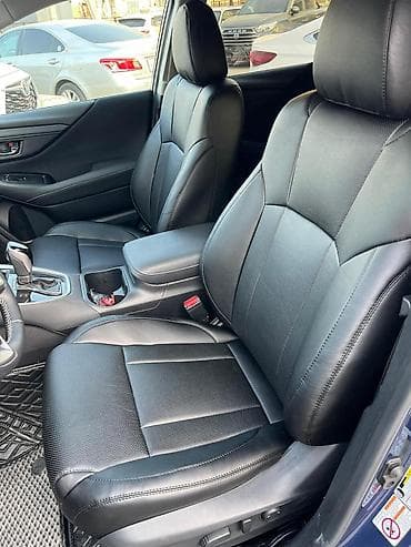 2014: Чехлы Кожаные, С подушкой, цвет - Черный, Subaru, Новый, Самовывоз — 2