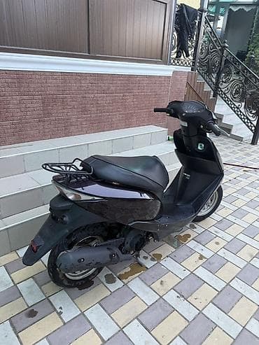 японские мопеды: Скутер Honda (японская сборка), компактный городской 50 см³ класс — 3