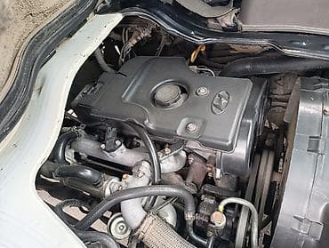 Транспорт: Бензиновый мотор Hyundai 2 л, Оригинал — 2