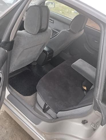 накладка на бампер спринтер: Subaru Legacy: 2001 г., 2 л, Автомат, Бензин, Седан — 4