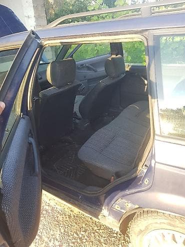 rav4 se: Volkswagen Passat Variant: 1992 г., 1.8 л, Механика, Бензин, Универсал — 10