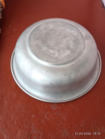 Алюминиевая мантоварка - 1000 сом. Алюминиевый таз для варки варенья