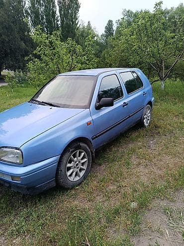 Volkswagen Golf: 1992 г., Механика, Бензин, Хэтчбэк