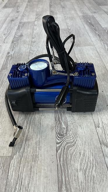 Автомобильный набор для шиномонтажа и подкачки колес в кейсе. Состав