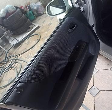 Honda: Honda Fit: 2004 г., 1.5 л, Вариатор, Бензин, Хэтчбэк — 8