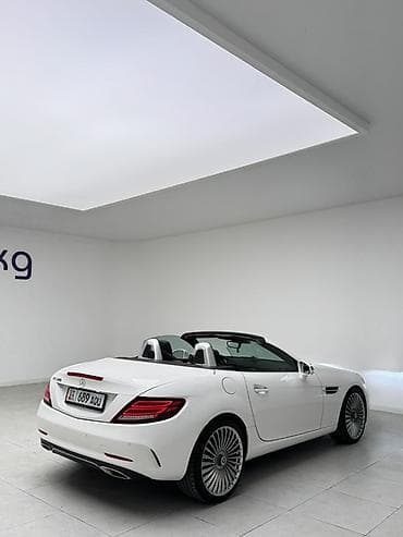 Продажа авто: Mercedes-Benz SLC-Class: 2018 г., 2 л, Кабриолет — 3
