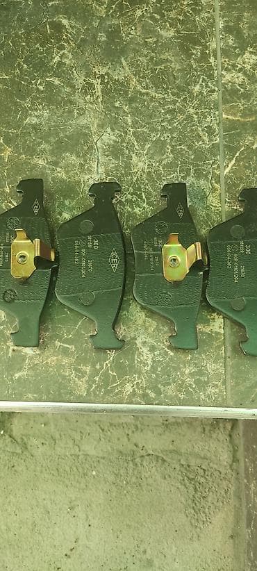 Детали КПП и трансмиссии: Комплект тормозных колодок Mercedes-Benz Новый — 2
