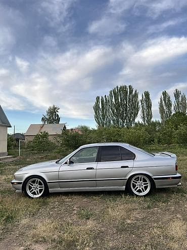 авто ру кыргызстан бишкек: BMW 5 series: 1993 г., 4.6 л, Кол менен иштөөчү, Бензин, Седан — 7