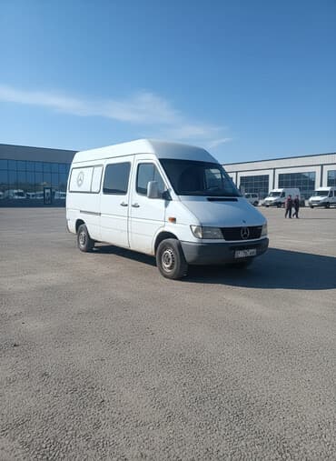 обмен нексия 1: Легкий грузовик, Mercedes-Benz — 2