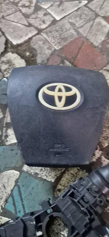 corolla e150: Комплект оригинальных запчастей Toyota Prius 2014 года(гибридная — 6