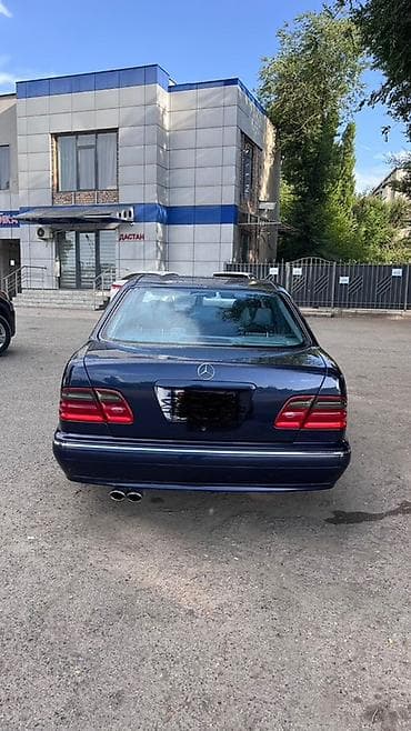 daf 2018: Mercedes-Benz E-Class: 2000 г., 4.3 л, Автомат, Бензин, Седан — 3