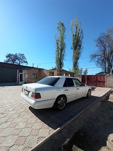 w202 бампер: Mercedes-Benz W124: 1994 г., 3.2 л, Автомат, Бензин, Седан — 4