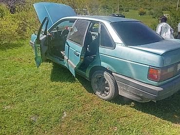 бишкек авто салон: Volkswagen Passat: 1992 г., 1.8 л, Кол менен иштөөчү, Бензин, Седан — 6