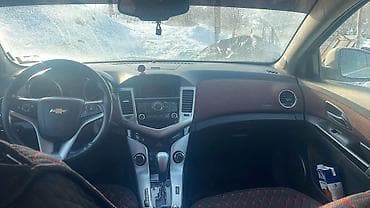 crv 2008: Chevrolet Cruze: 2011 г., Автомат, Бензин, Седан — 5